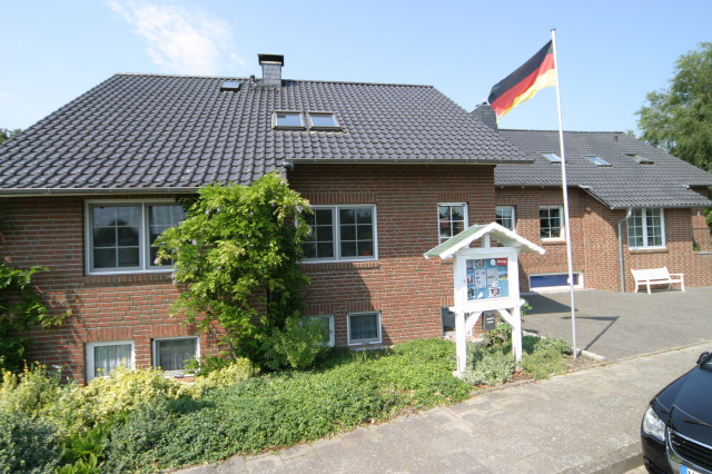 Cuxhaven: Moderne Ferienwohnungen für 1 bis 6 Personen in unmittelbarer Strandnä - Urlaub Reise - Cuxhaven