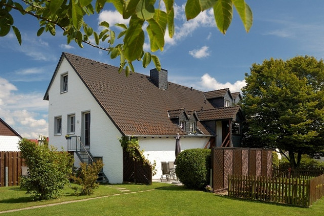 2 Eifel-Mosel Ferienwohnungen Nähe Pulvermaar - Urlaub Reise - Gütersloh