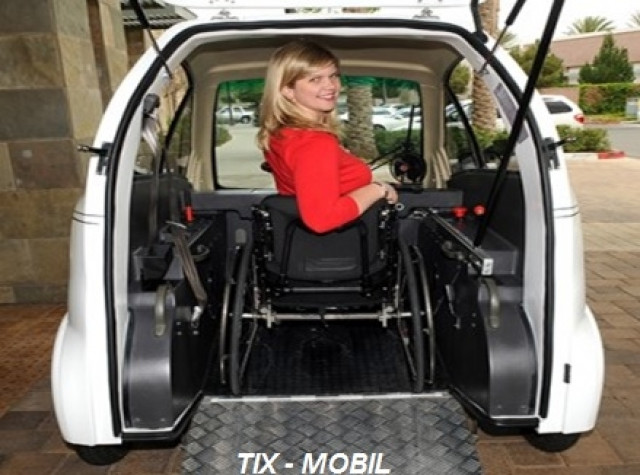 TIX   Mobil das Elektroauto für Rollstuhlfahrer - Wellness Gesundheit - Wolfsburg