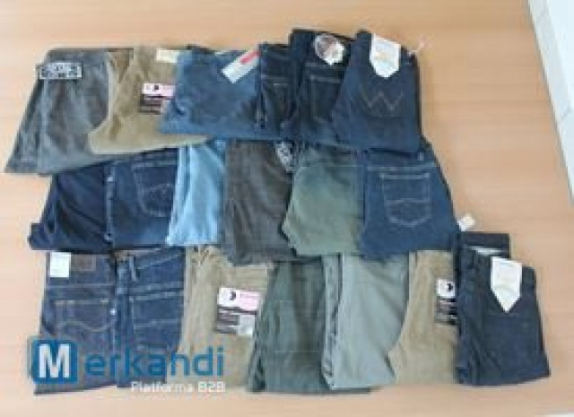 LEE, WRANGLER, ESPRIT JEANS Restposten Verkauf - Kleidung Schmuck Accessoires - Goerlitz