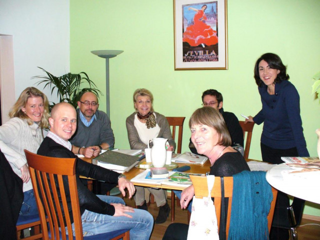Englisch-Intensivkurse - Dienstleistungen Business Gewerbe - Töngesgasse 35 (1.Stock), 60311 Frankfurt a.M.