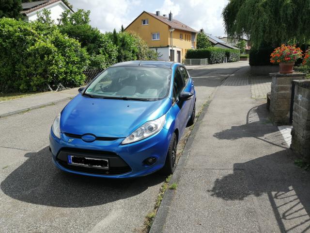 Ford Fiesta Titanium 1.4 Automatik/42.000km/2012/ - Autos nach Marken - Pforzheim (Innenstadt)